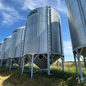 Goebel 8RP18-37-18 +/- 4900 bu 5 Ring Hopper Grain Bin
