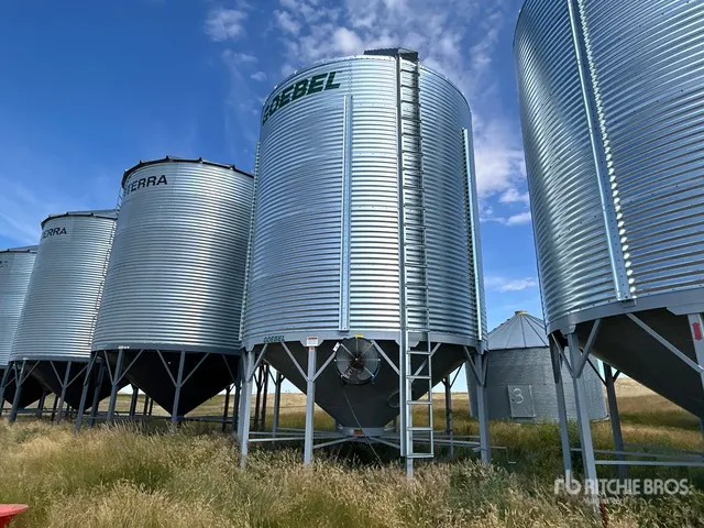 Goebel 8RP18-37-24 +/- 4900 bu 5 Ring Hopper Grain Bin
