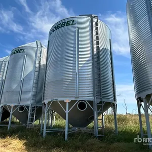 Goebel 8RP18-37-18 +/- 4900 bu 5 Ring Hopper Grain Bin