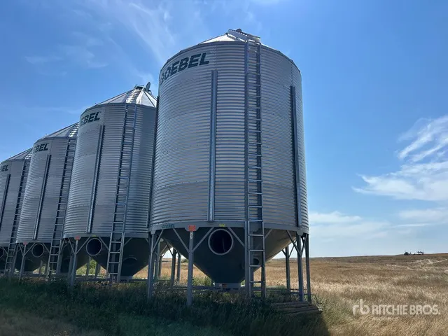Goebel 8RP18-37-18 +/- 4900 bu 5 Ring Hopper Grain Bin