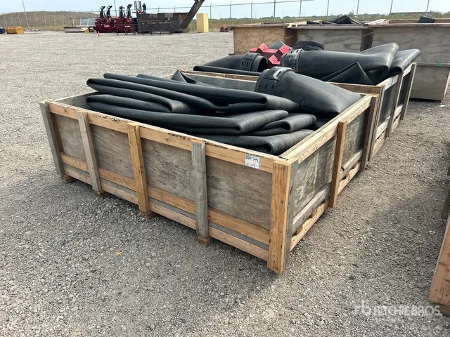 Quantity of (2) Boxes of 16 in Hose