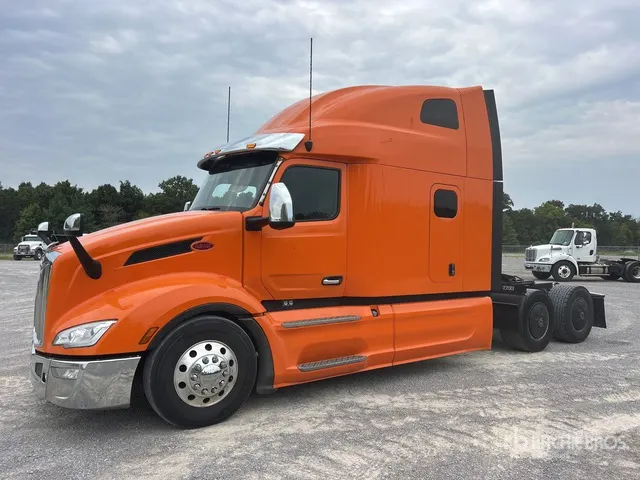 2023 Peterbilt 579 6x4 T/A Sleeper Truck Tractor