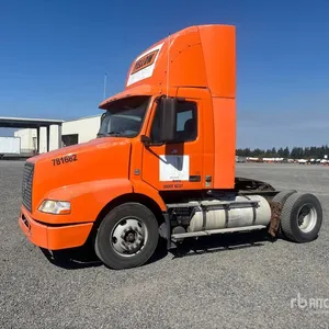2009 Volvo VNM T/A Day Cab Truck Tractor