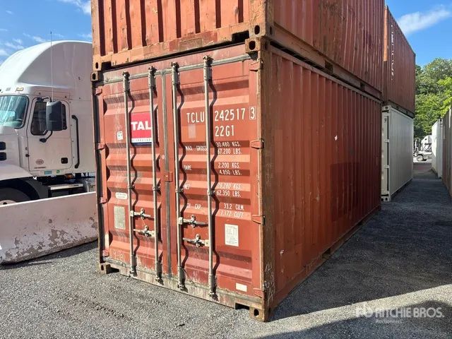 2010 20 ft Standard Storage Container