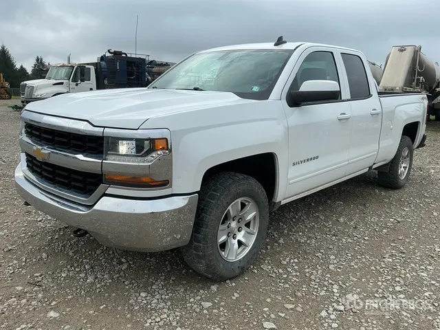 2019 Chevrolet Silverado 1500 LD 4x4 Extended Cab Pickup