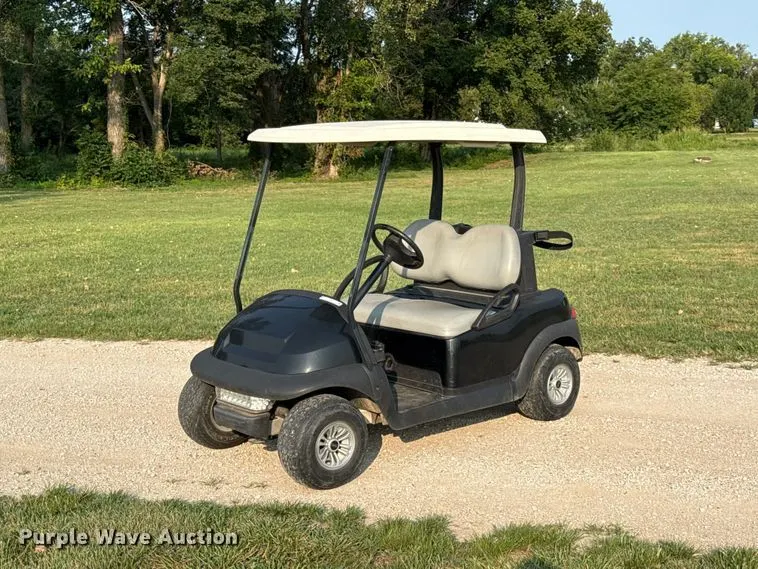 Club Car Precedent golf cart