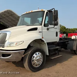 2013 International MA035 semi truck