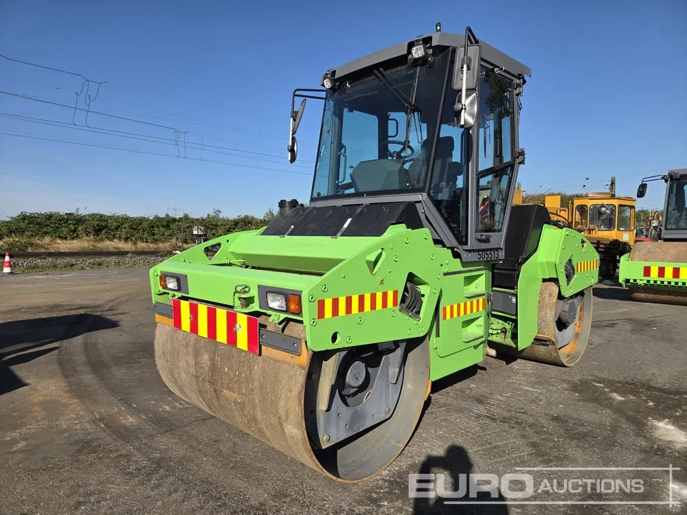 2013 Hamm HD75