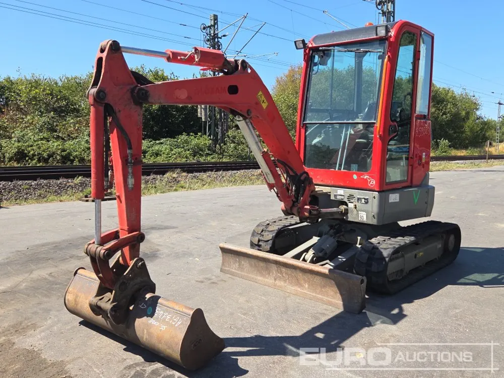 2017 Volvo ECR25D