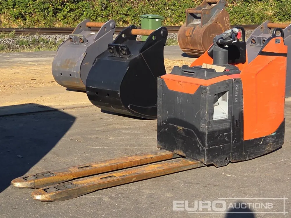2019 Toyota LPE250 Walk Behind Electric Pallet Truck