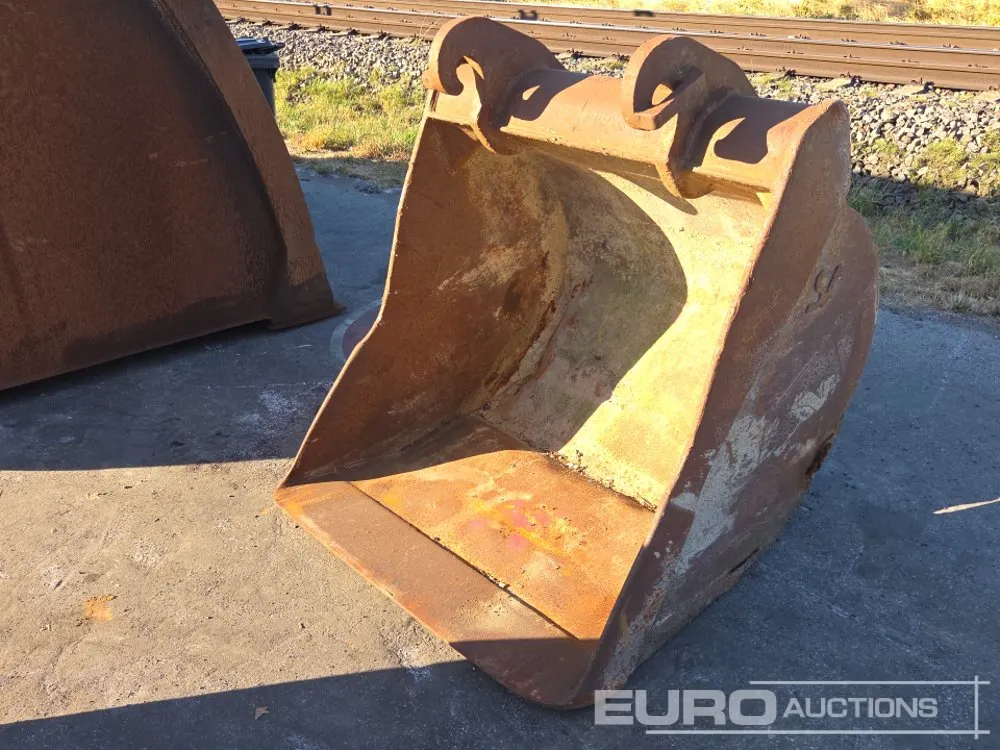 45" Digging Bucket
