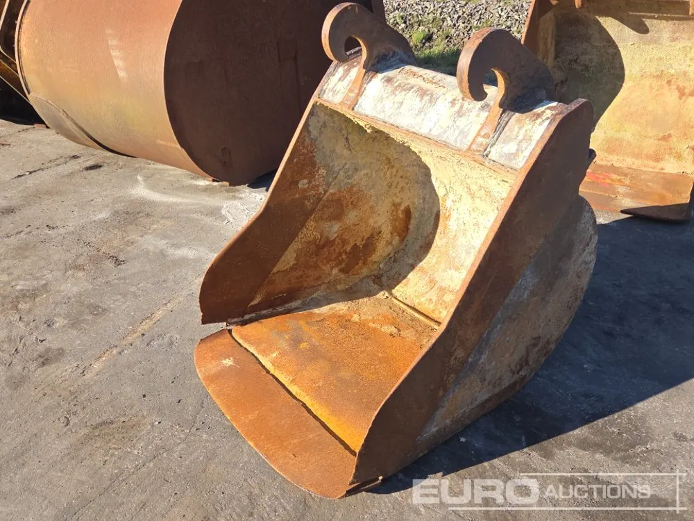 39" Digging Bucket