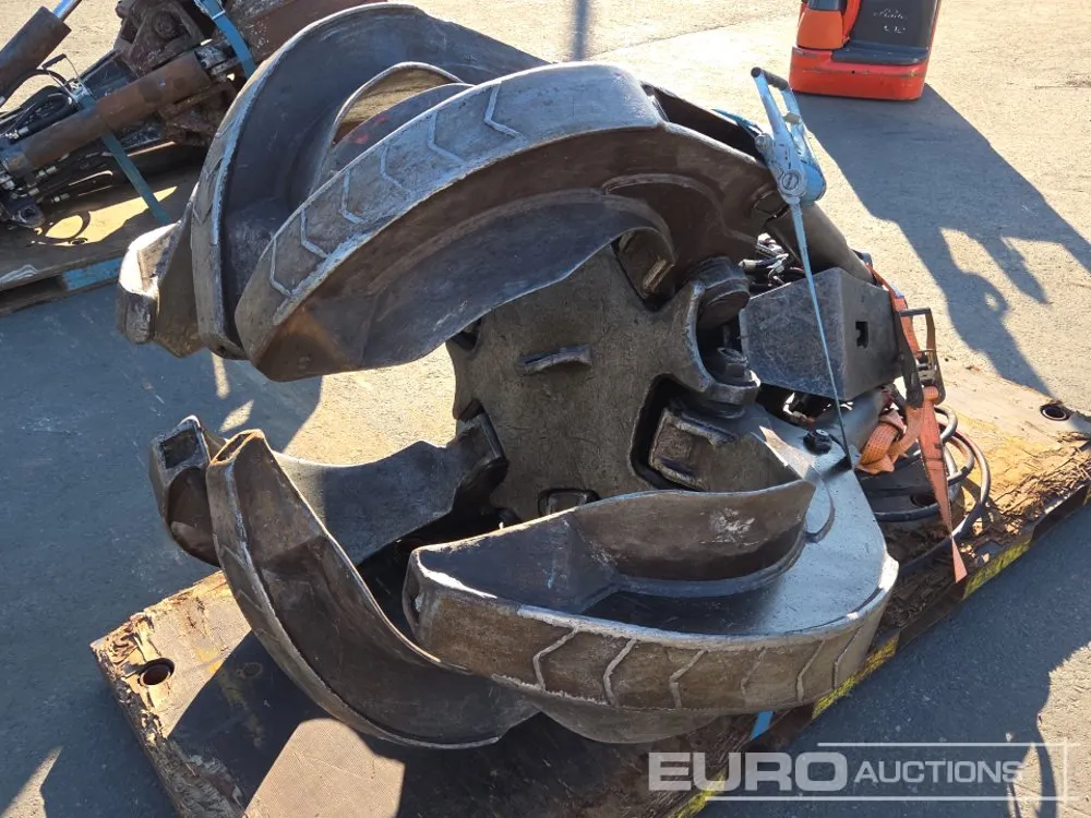 5 Tyne Hydraulic Rotating Grapple