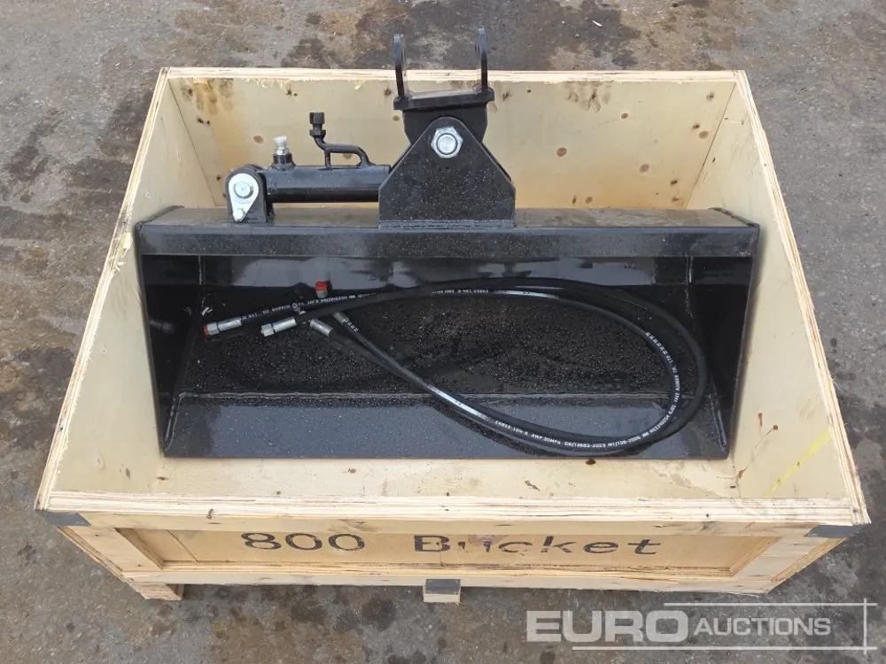 Unused 32" Hydraulic Tilting Grading Bucket to suit Mini Excavator