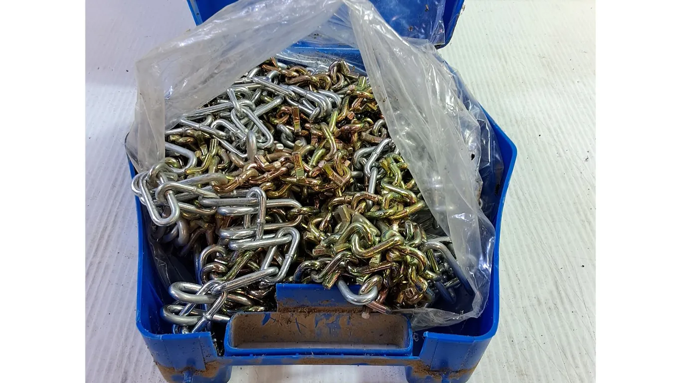 Tire Chains, Pickup Preferred