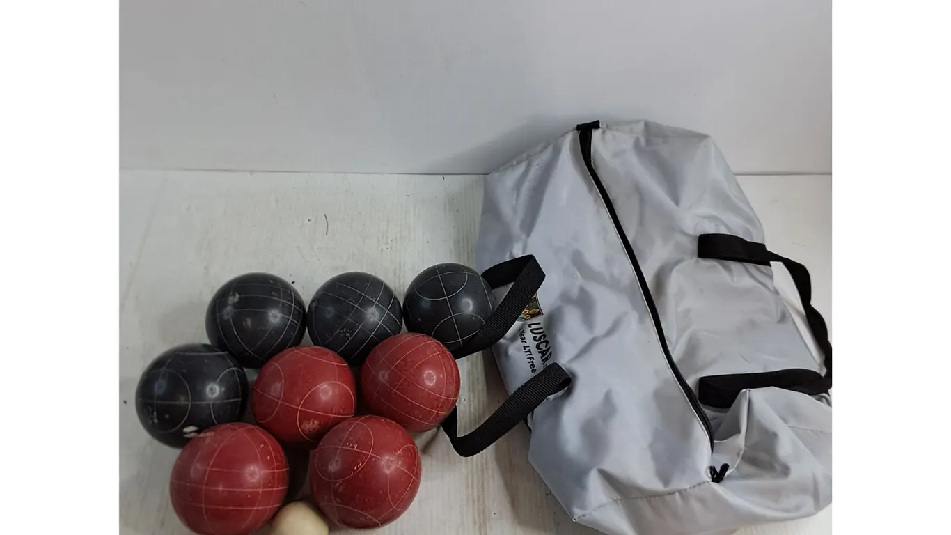 Bocce Ball Set w/Duffle Bag