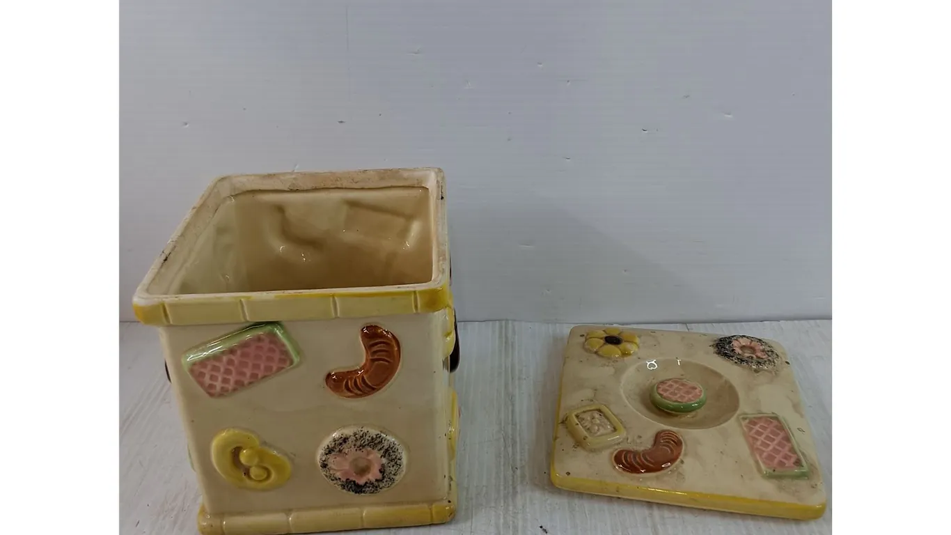 Ceramic Cookie Jar