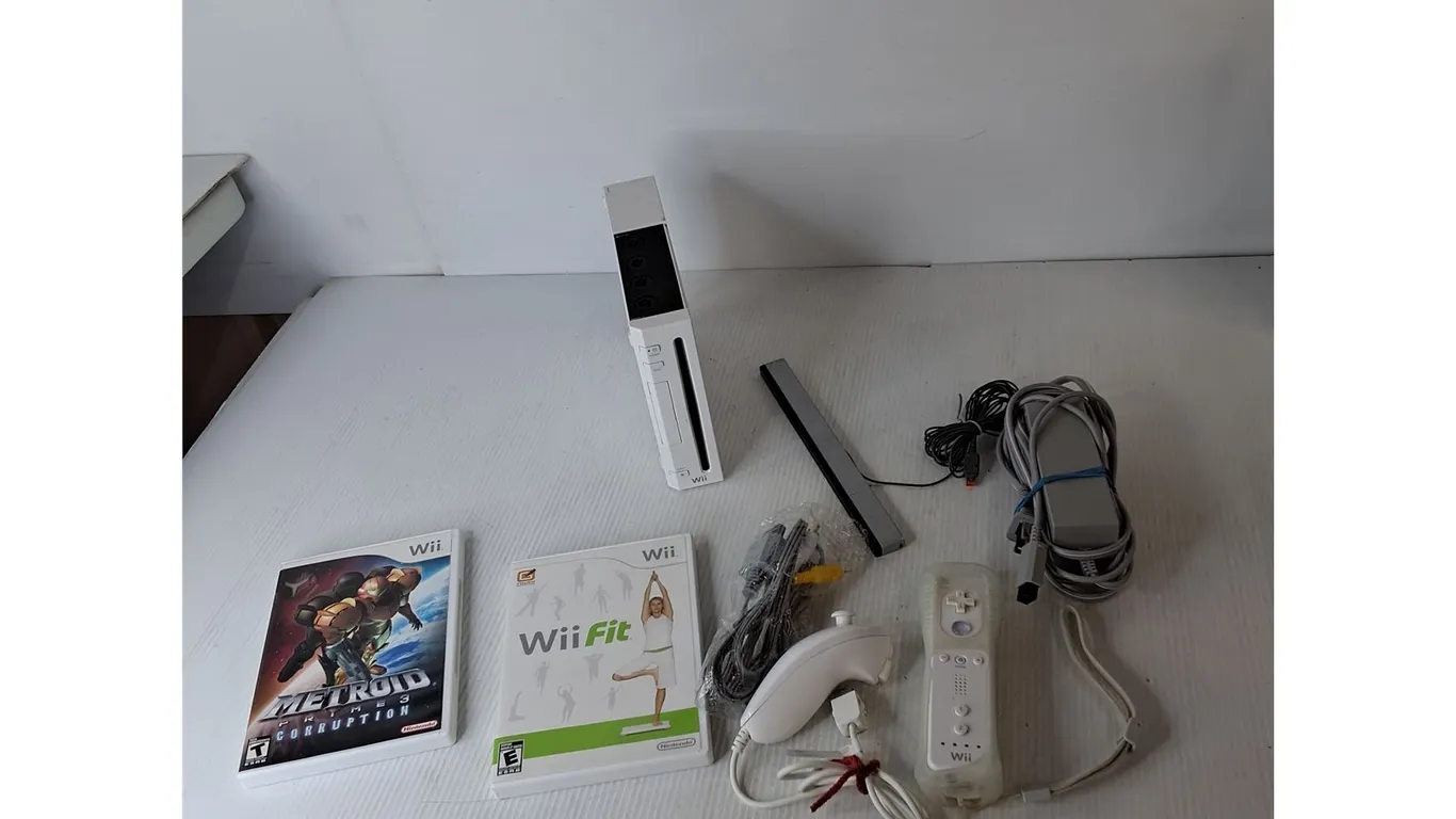 Nintendo Wii Console- Powers On, Sensor Bar, Nunchuk Controller, Misc.