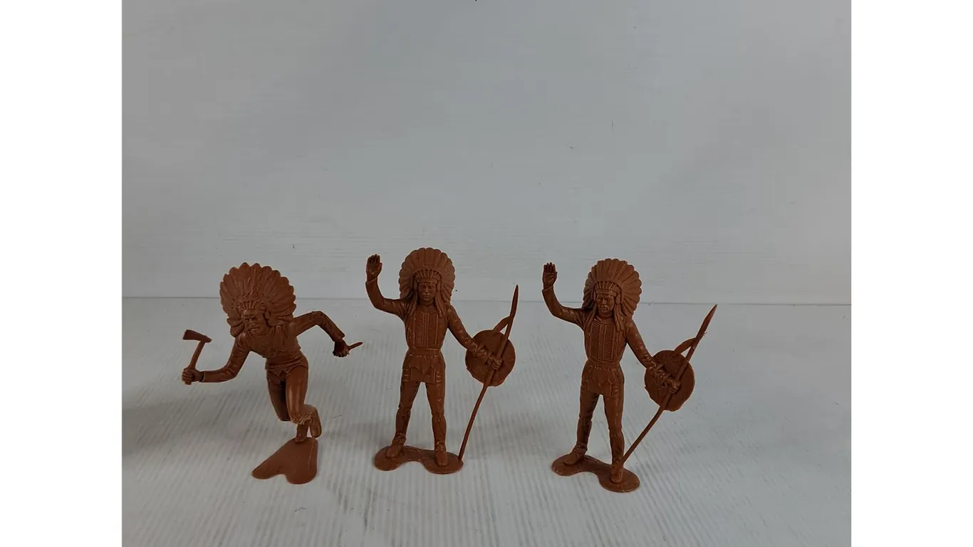 Plastic 6" Native American Warrior Toys ( as is)