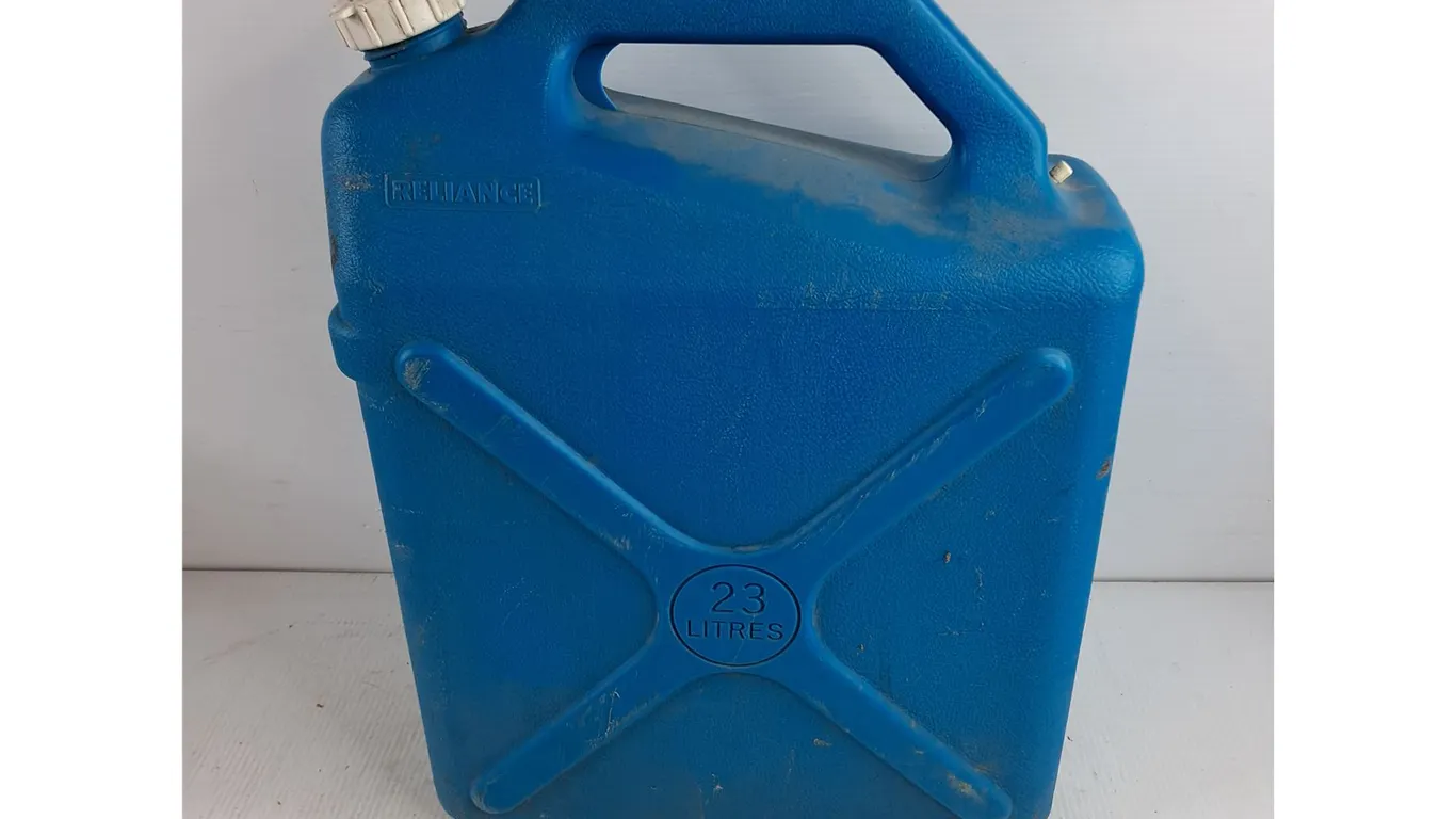 Reliance 23L Plastic Can, Pickup Only