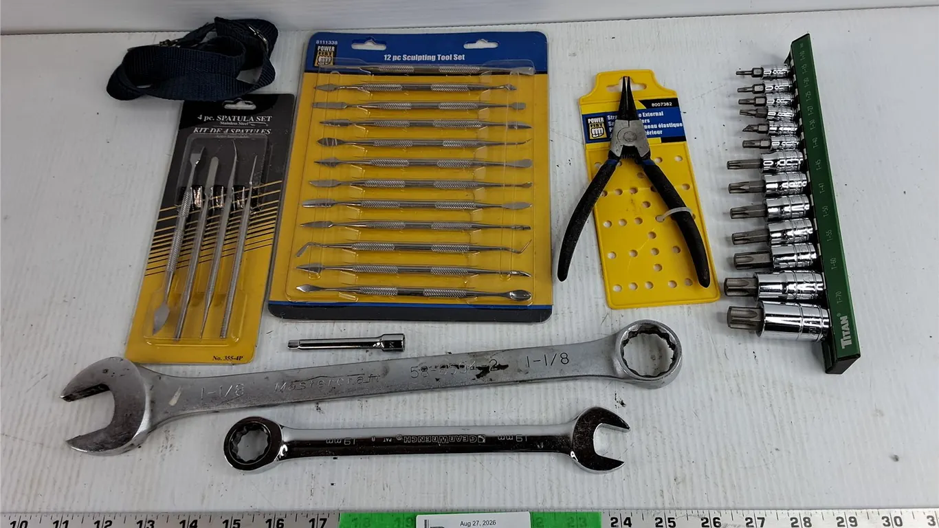 Combo Wrenches, Torx Sockets, Sculpting Tools, Needle Nose Pliers