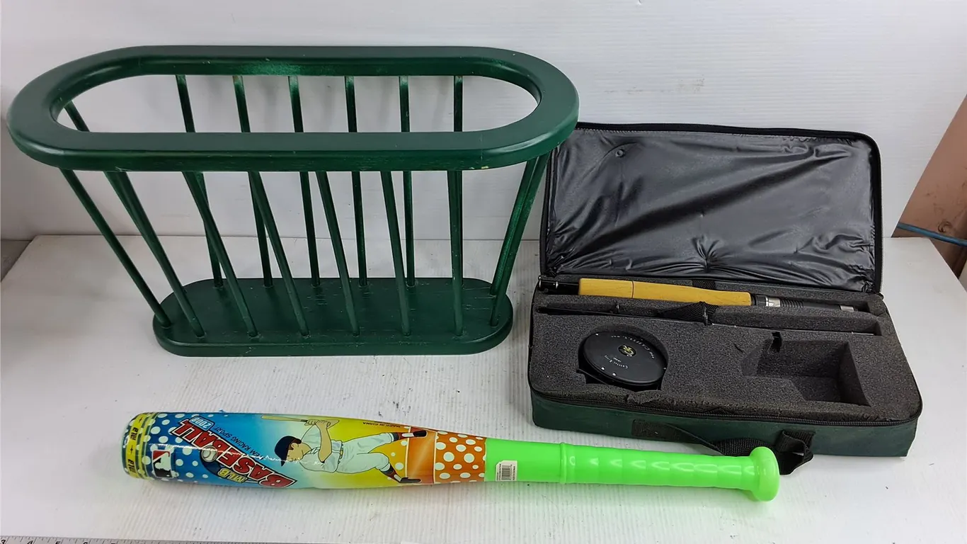 Crystal River Fishing Rod Kit, Magazine Basket, Toy Bat