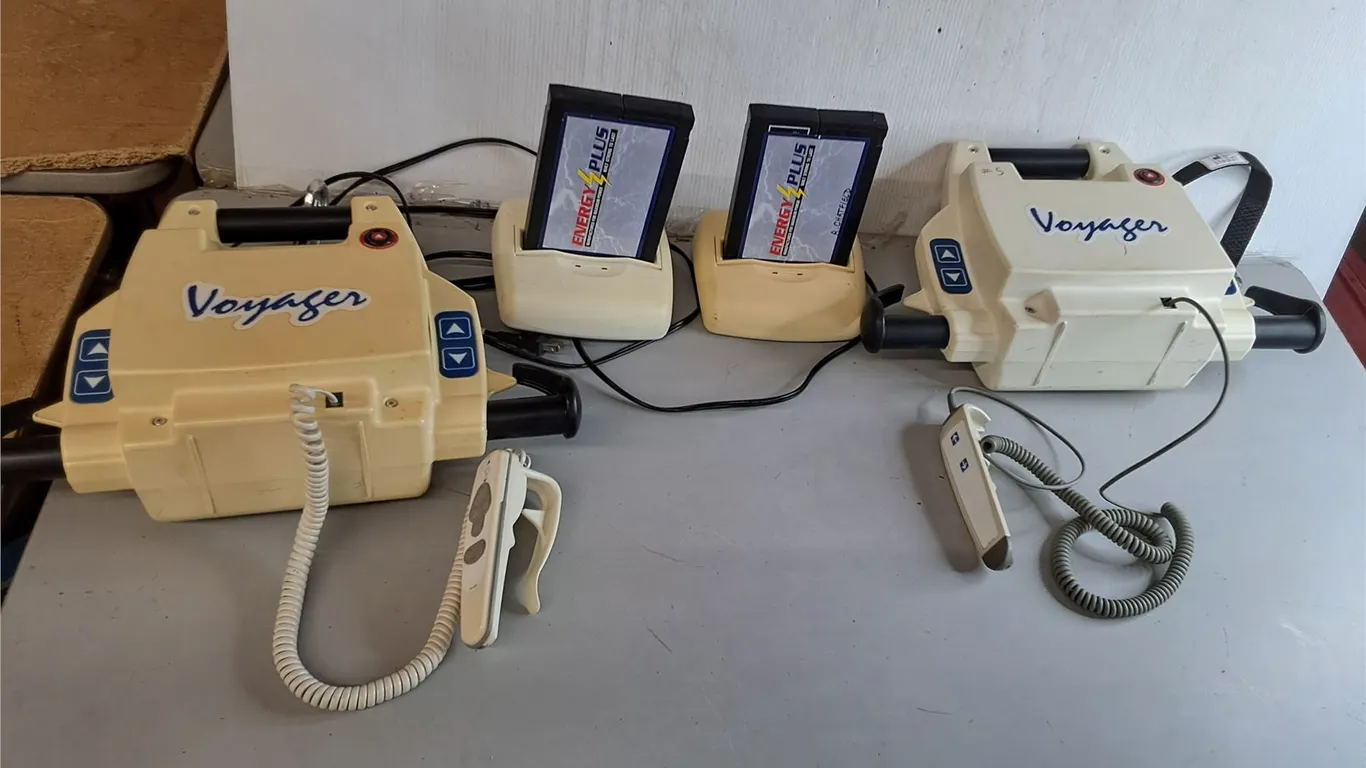 *(2) Voyager Lifts, (2) Batteries, (2) Chargers- Untested, Chargers Power On, Can't Ship