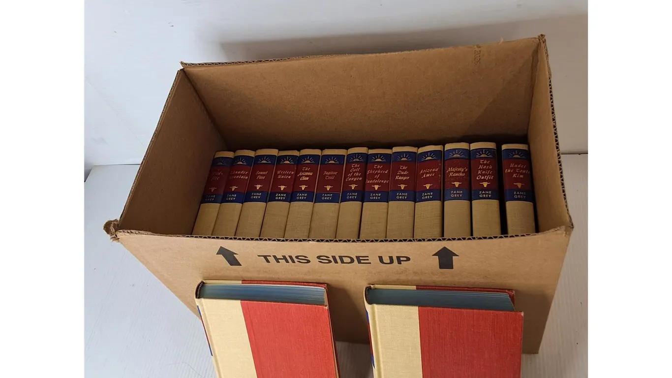 (15) Zane Grey Novels Hardcovers Western Walter J Black Red & White Collector Lot