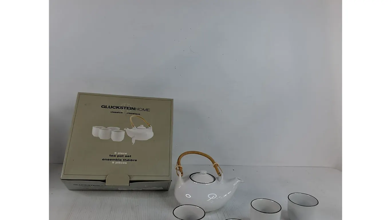Gluckstein Home 5 Piece Tea Set (as is)