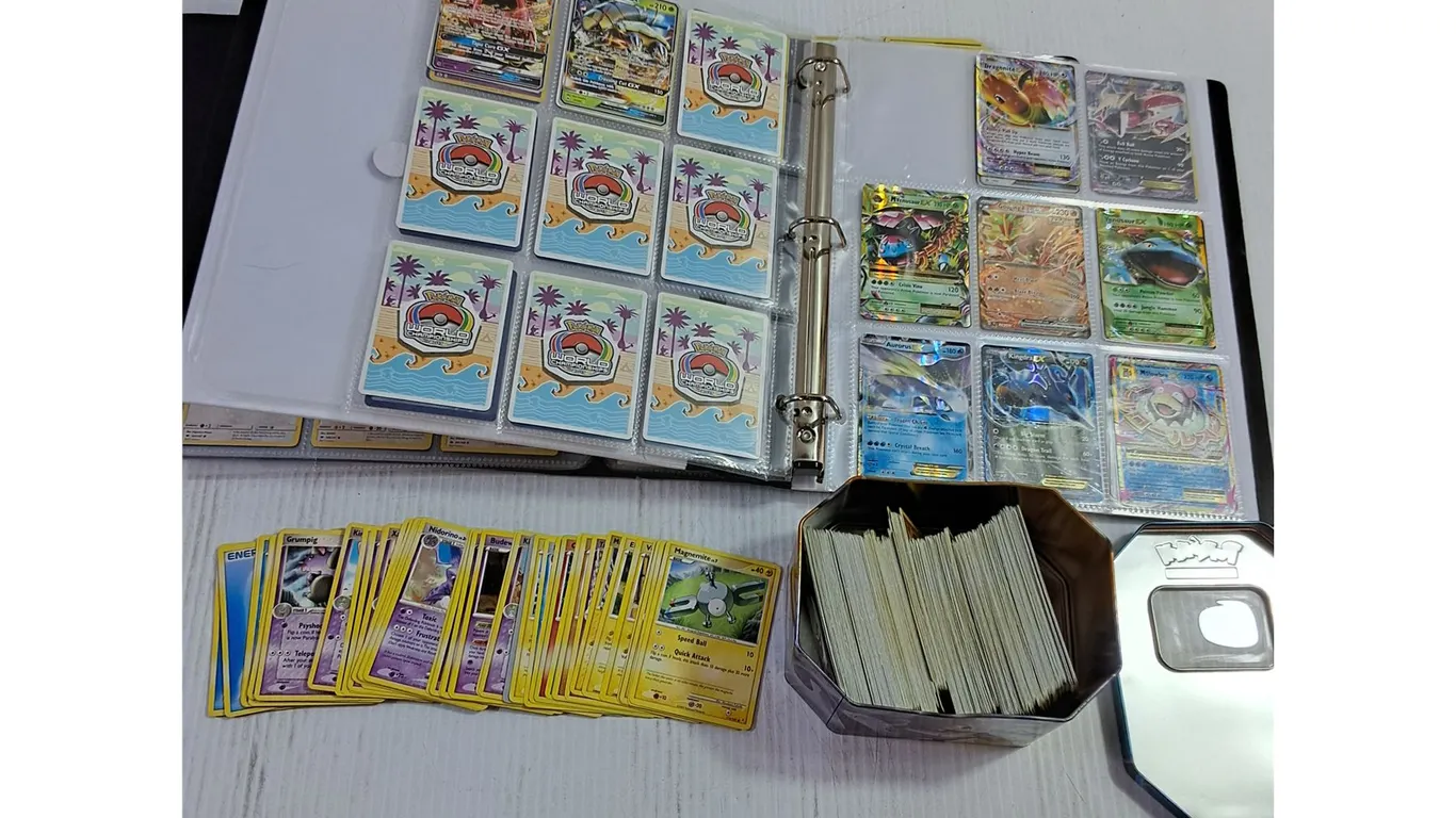 (2) Pokemon Card Binders & Tin, Cannot Authenticate