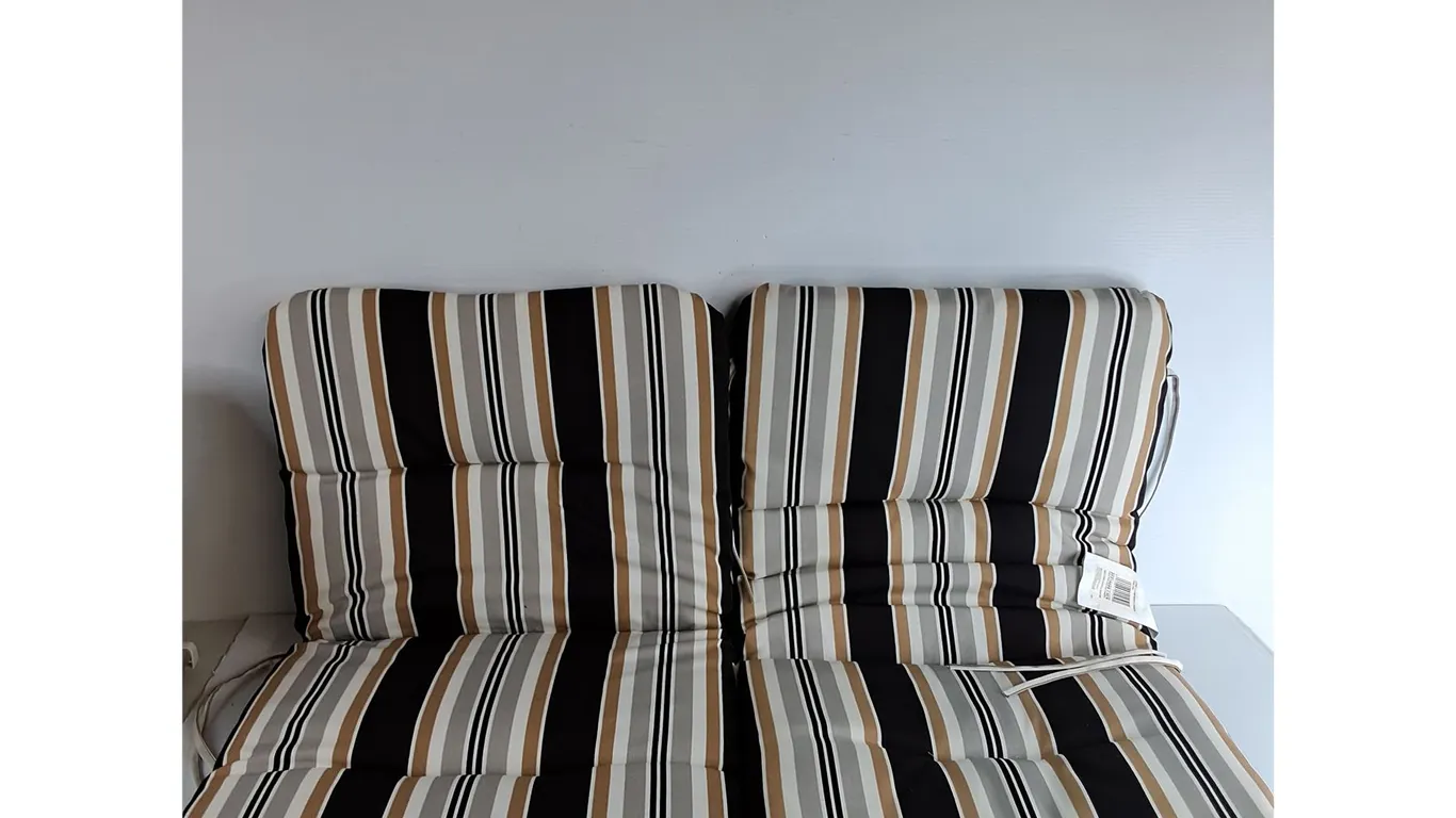 (2) Outdoor Chair Cushions 36"x20"