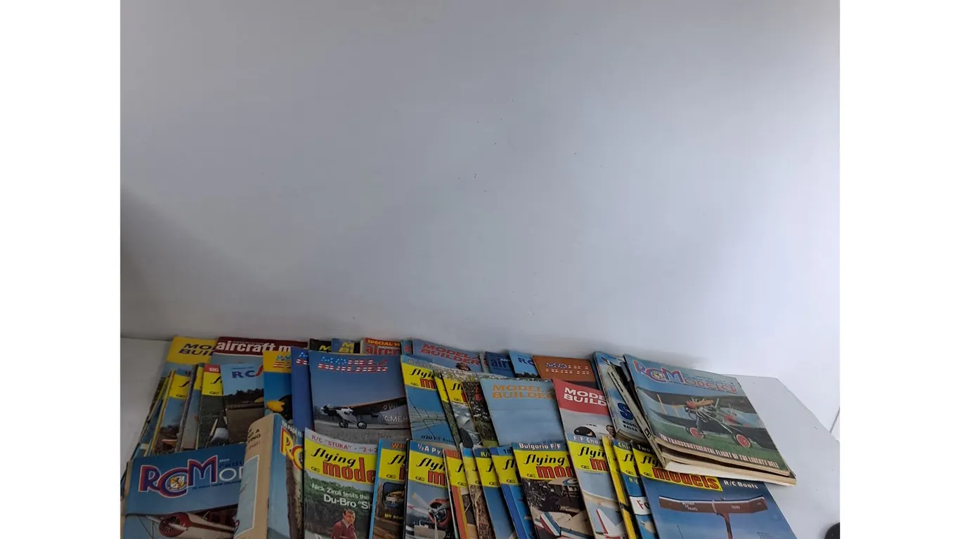 Various Aircraft Magazines ( as is)