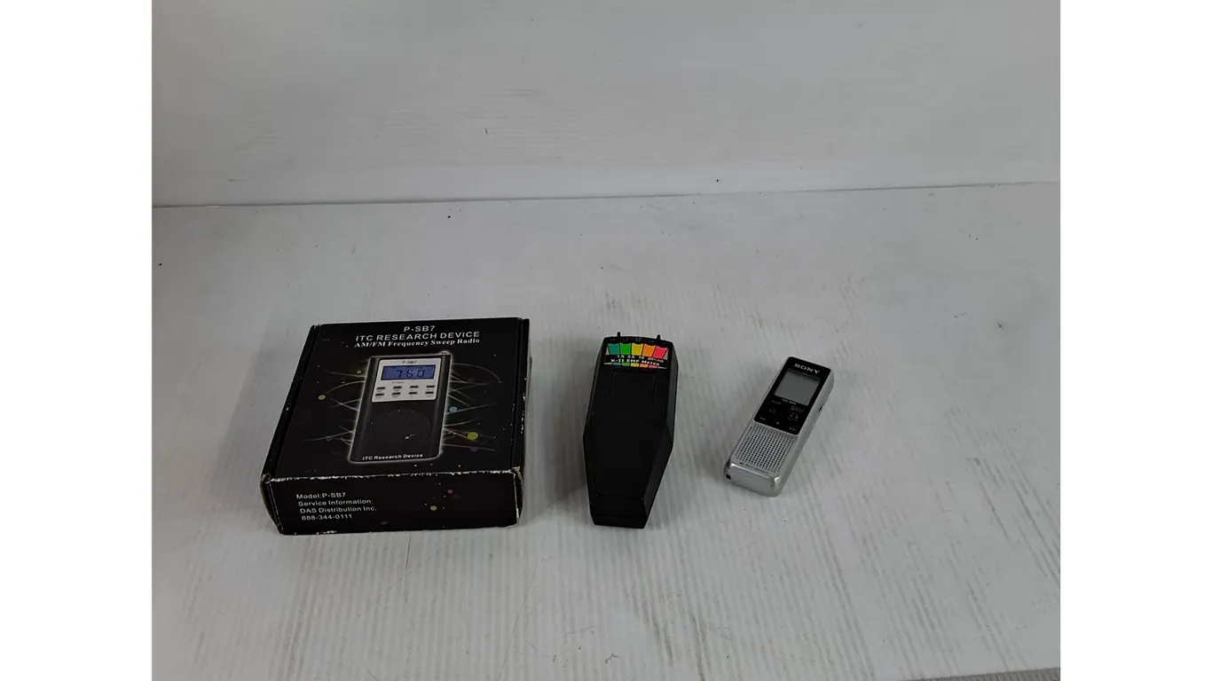 ITC Research Device AM/FM Frequency Sweep Radio, Misc ( as is)