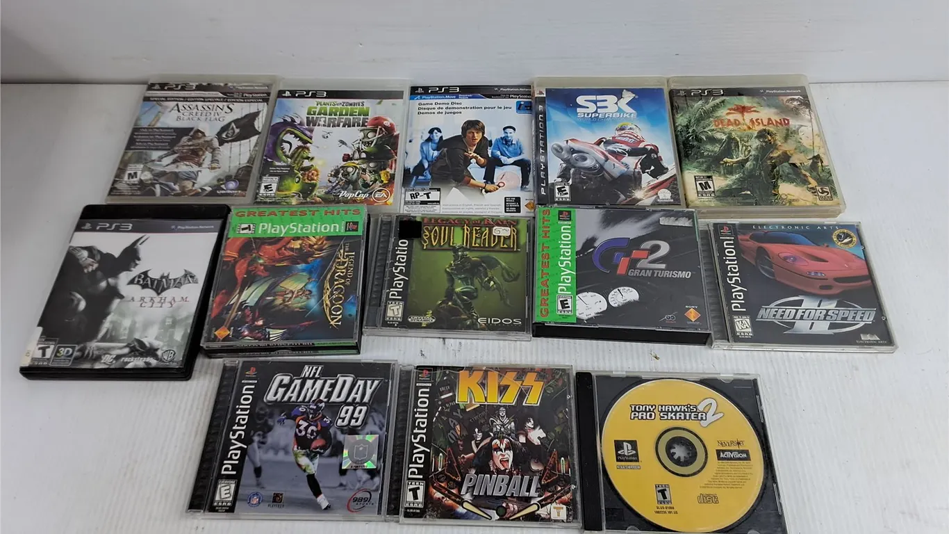 Assorted Playstation Games - Gran Turismo, Kiss Pinball, Batman Arkham City, Misc