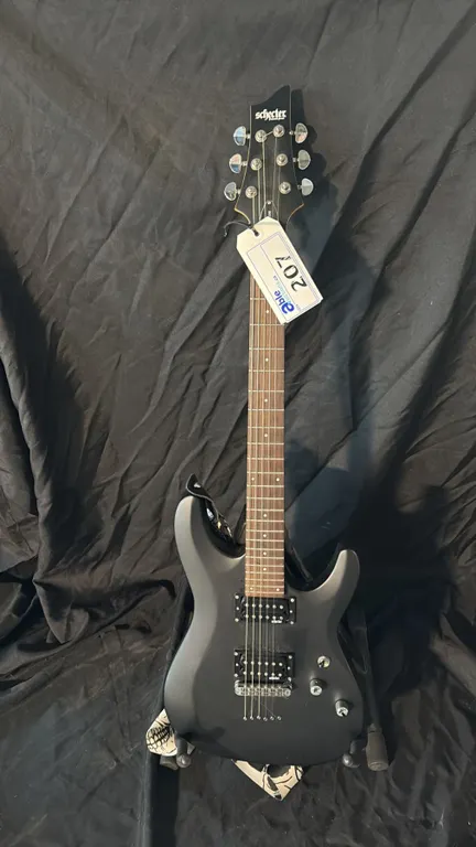 SCHECTER BLACK DIAMOND SERIES 6 STRING ELECTRIC GUITAR