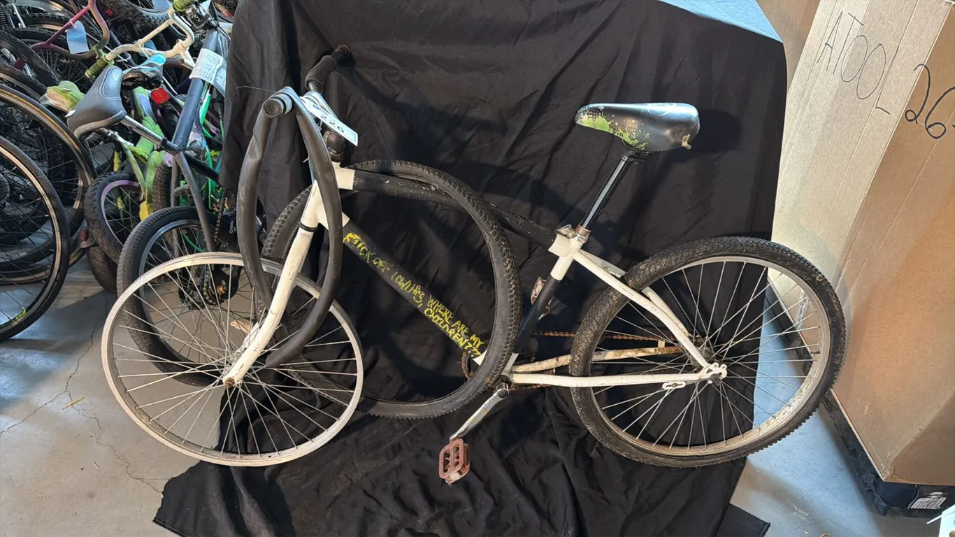 BRAND BLACK AND WHITE COMMUTE BICYCLE AND ROADRUNNERS MOUNTAIN TOUR 14 SPEED MOUNTAIN BICYCLE