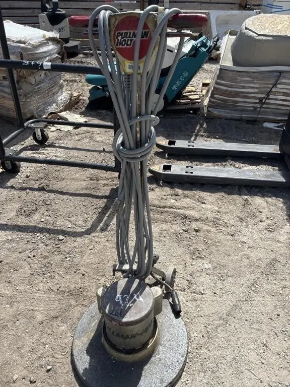 Floor buffer