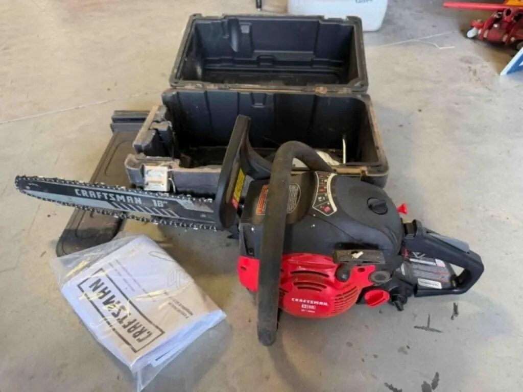 Craftsman S180 18" Chainsaw