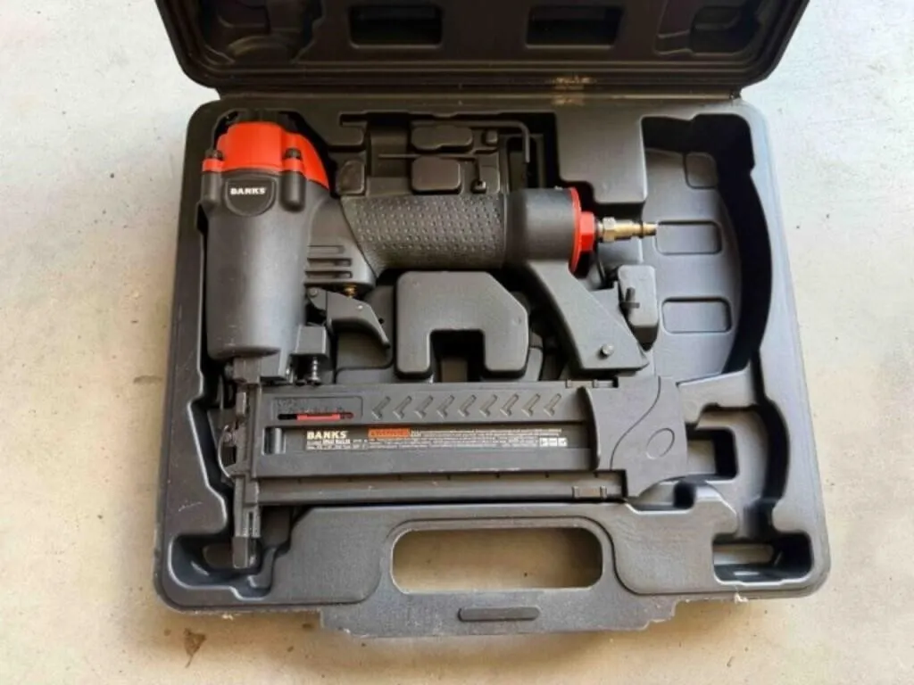 Banks 18 ga. Air Brad Nailer