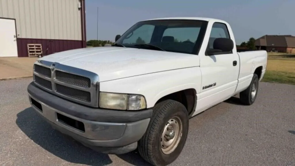 2001 Dodge 1/2 ton Pick up