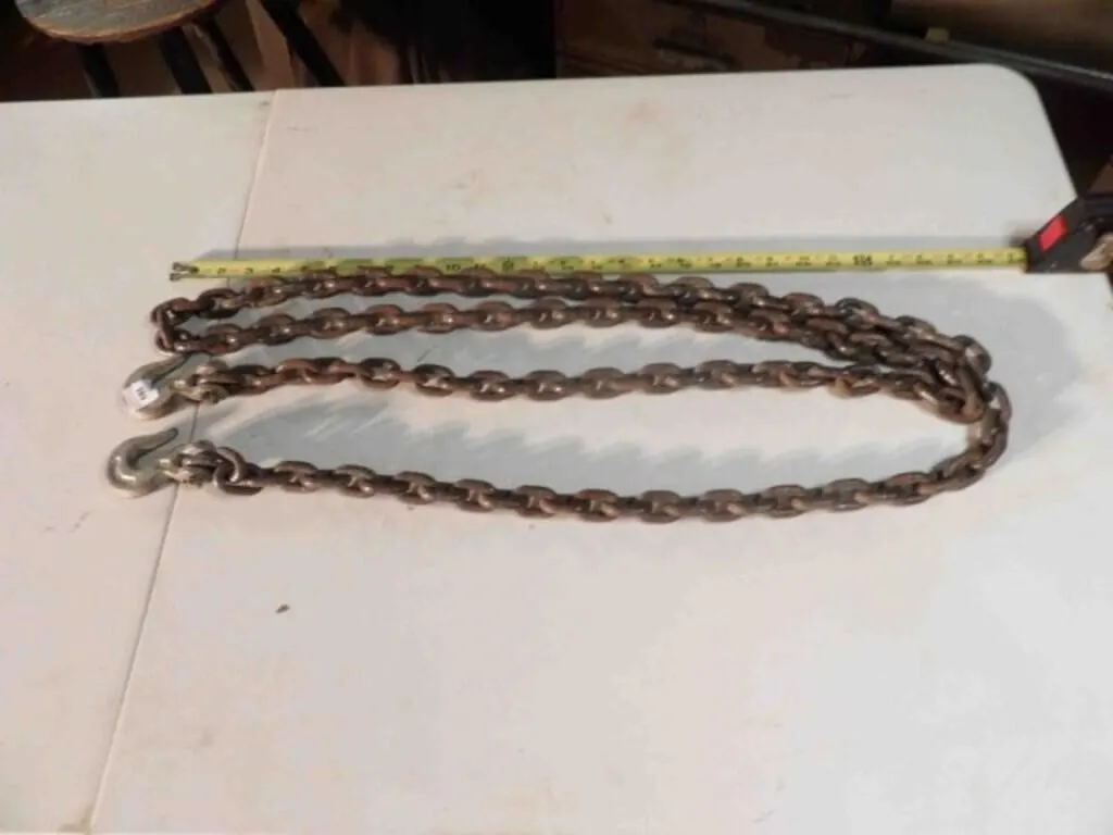 9� Chain w/Double Hooks