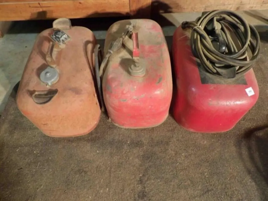 3 - 6 Gallon Metal Gas Tanks
