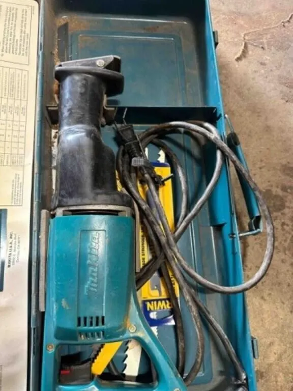 Makita Reciprocating Saw