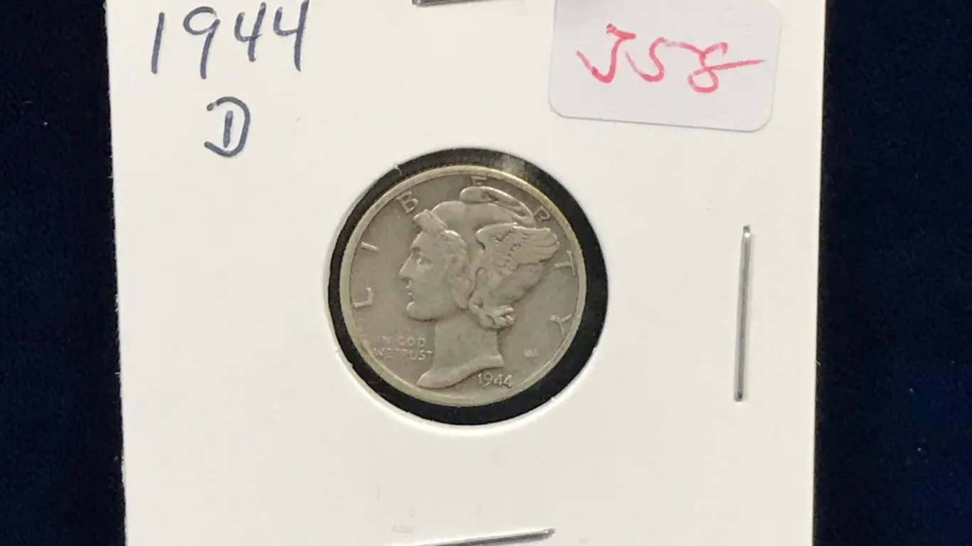1944 D USA Silver 10 Cent Piece