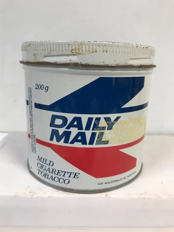 Daily Mail Cigarette Tobacco Tin