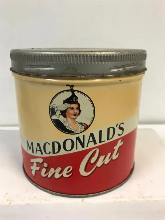 MacDonald�s Tobacco Tin