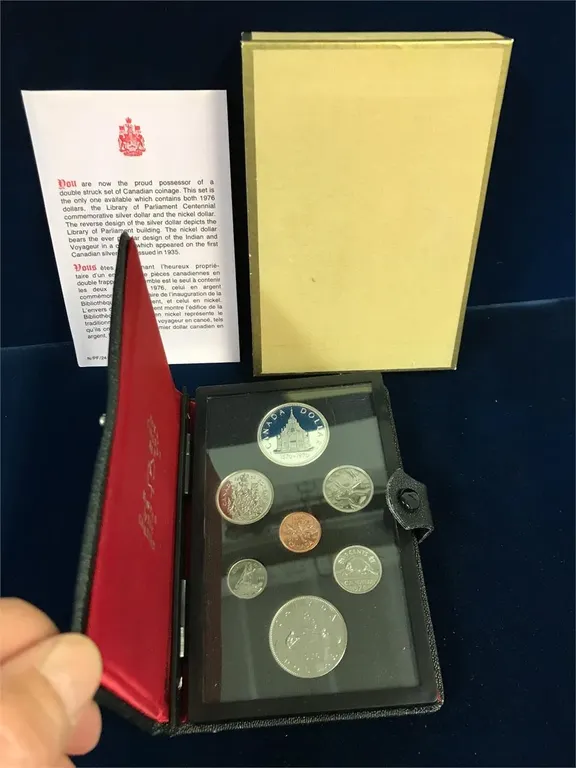 1976 Double Dollar Unc. Coin Set, 1 Silver Dollar