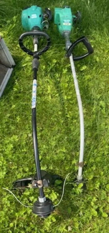 2 Weed Eater grass trimmers, Not running