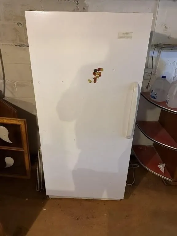 Refrigerator it does work