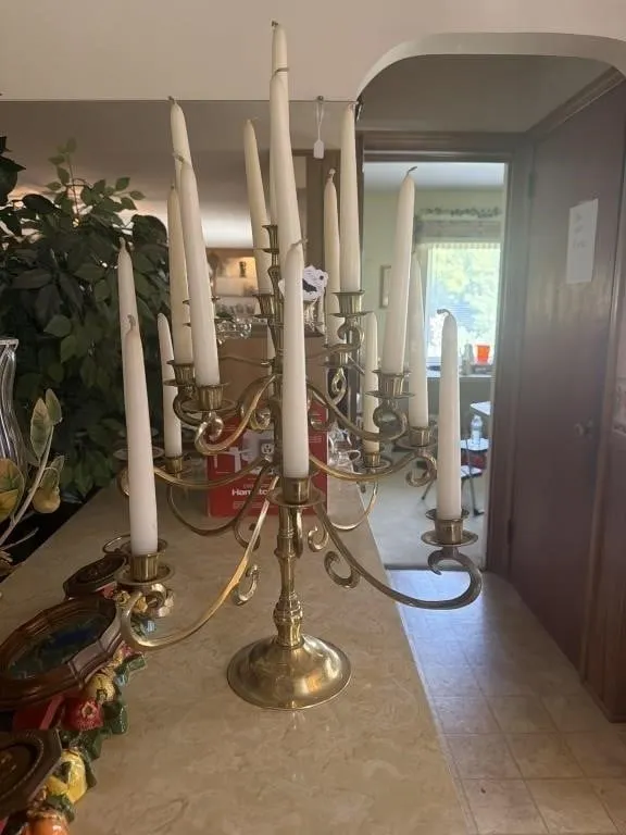 Candle labra
